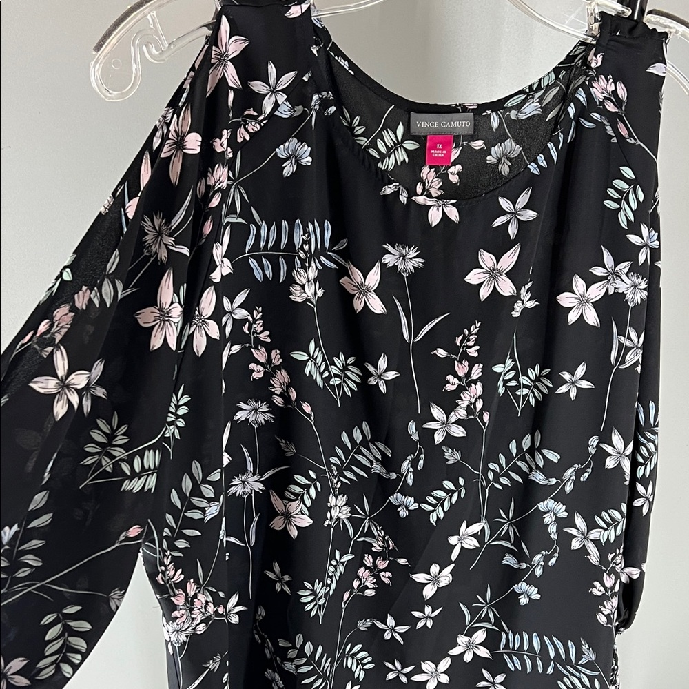 Vince Camuto Black Floral Cold-Shoulder Blouse